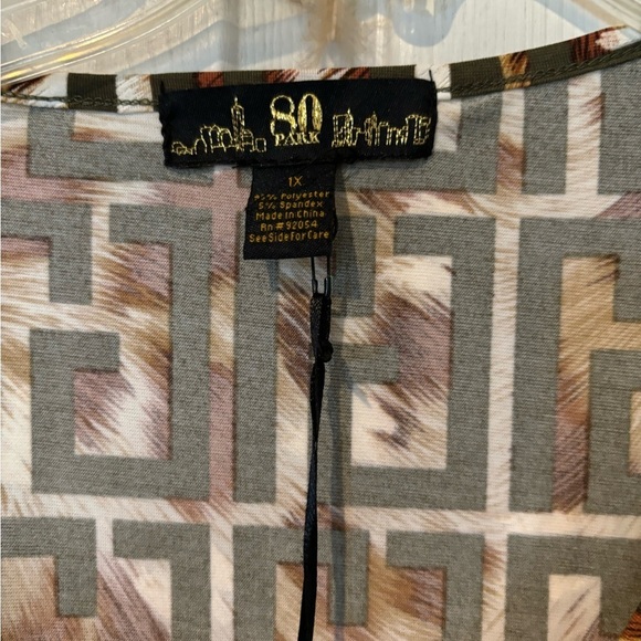 NWOT “80 Park” Short Sleeve Greek Design Moonglow Color With Bar Hardware - Picture 3 of 4